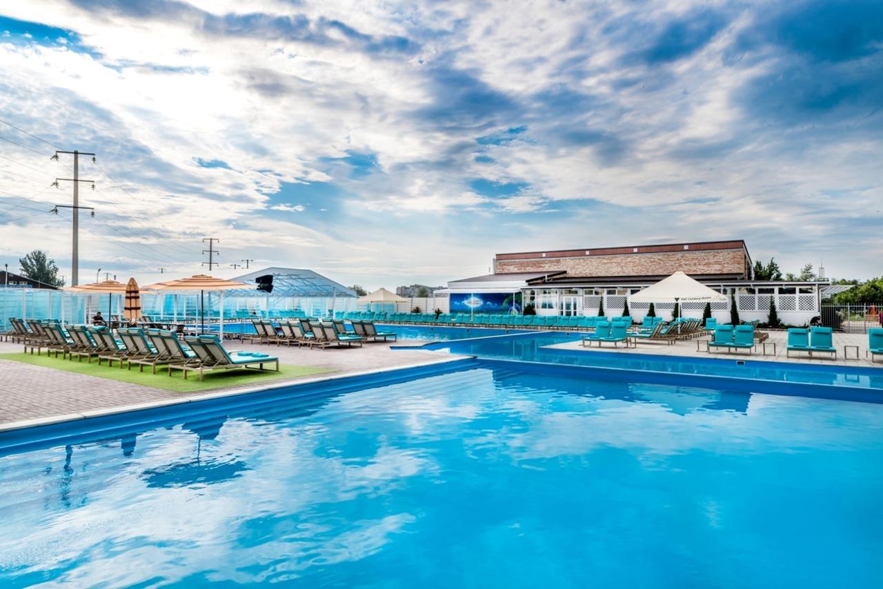 Aqua Marina Hotel Cherson Buitenkant foto